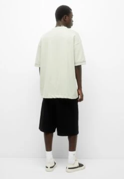 PULL & BEAR PlushT-Shirt BasicLight Green Uomo T-shirt E Polo PUC22O1KE-M11 -Pull & Bear a6eb56409aa943339197ec9dbbd03afb