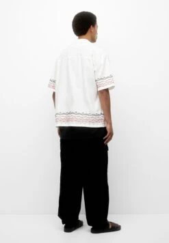 PULL & BEAR With Ombré Embroidery CamiciaWhite Uomo Camicie PUC22D0K2-A11 -Pull & Bear a93c3411aff641ffbc1f7202a8a18310