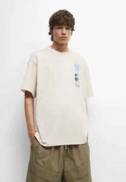 PULL & BEAR With Photographic Stwd Print.T-Shirt Con StampaSand Uomo T-shirt E Polo PUC22O1OD-B11