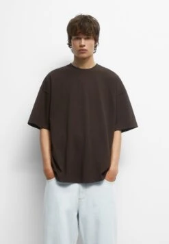 PULL & BEAR Oversize Short SleeveT-Shirt BasicDark Brown Uomo T-shirt E Polo PUC22O1K0-O12