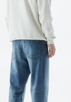 PULL & BEAR Jeans A SigarettaStone Blue Denim Uomo Jeans PUC22G0Q0-K12 -Pull & Bear acd42936857c48d98d2fb61840e47d60