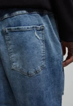 PULL & BEAR Mit Rissen Am Knie - Jeans Tapered Fit - Royal Blue -Pull & Bear ad6028a3afe140c0841b023481bd79df