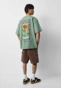 PULL & BEAR Short Sleeve With PrintT-Shirt Con StampaKhaki Uomo T-shirt E Polo PUC22O1PD-N11