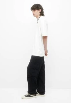 PULL & BEAR JoggerPantaloni SportiviBlack Uomo Pantaloni Sportivi E Joggers PUC22E0ER-Q11 -Pull & Bear aea333e3cb244736b1208abd3f360be1