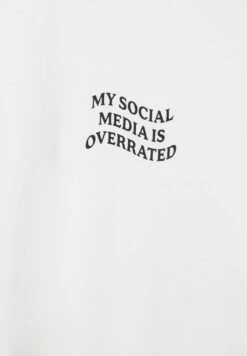 PULL & BEAR With Short Sleeves And Slogan PrintT-Shirt Con StampaWhite Uomo T-shirt E Polo PUC22O1NQ-A11 -Pull & Bear aec35f0039cd419d90349828d77623fa