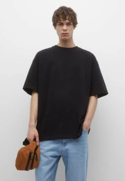 PULL & BEAR Oversize Short SleeveT-Shirt BasicBlack Uomo T-shirt E Polo PUC22O1K0-Q11 -Pull & Bear af0a461ef3534a0cb57628844954254c
