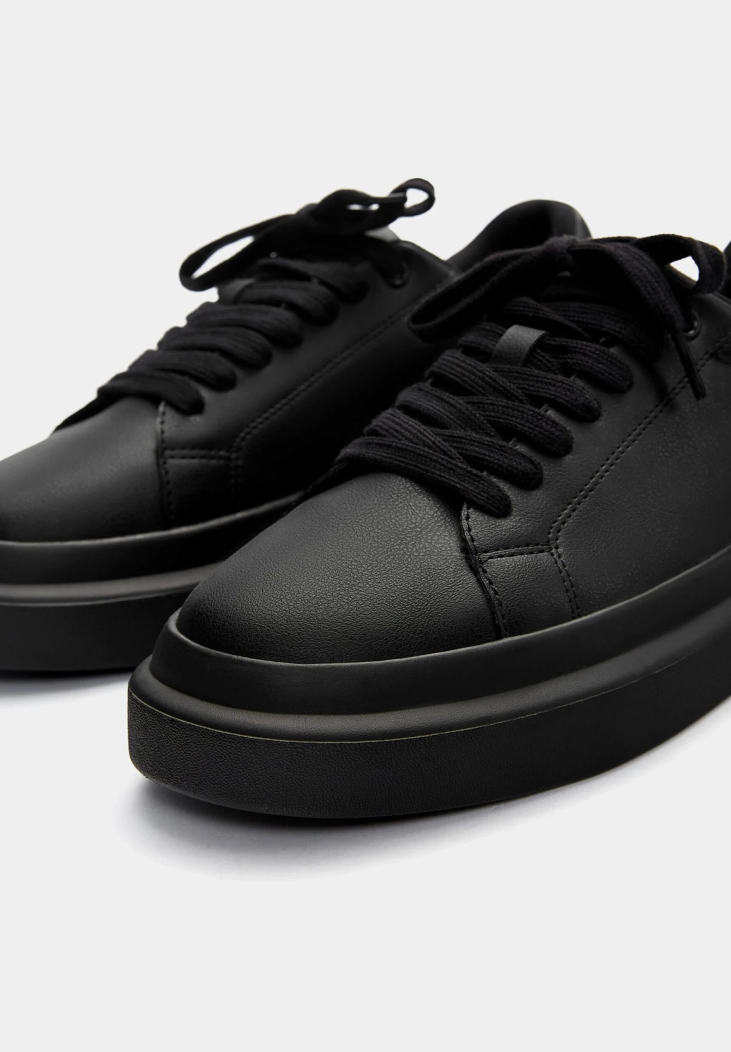 PULL & BEAR CHUNKY - Sneakers Basse - Black 4 PULL & BEAR CHUNKY - Sneakers Basse - Black - immagine 4