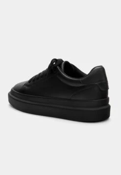 PULL & BEAR CHUNKY - Sneakers Basse - Black 7 PULL & BEAR CHUNKY - Sneakers Basse - Black -Pull & Bear b1a94bb77915407f82db63b1a1cb34ee