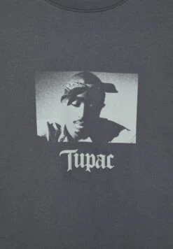 PULL & BEAR Contrast Tupac T-Shirt Con StampaGrey Uomo T-shirt E Polo PUC22O1M7-C11 -Pull & Bear b3fe3fb6faab4916b0092be801145b56