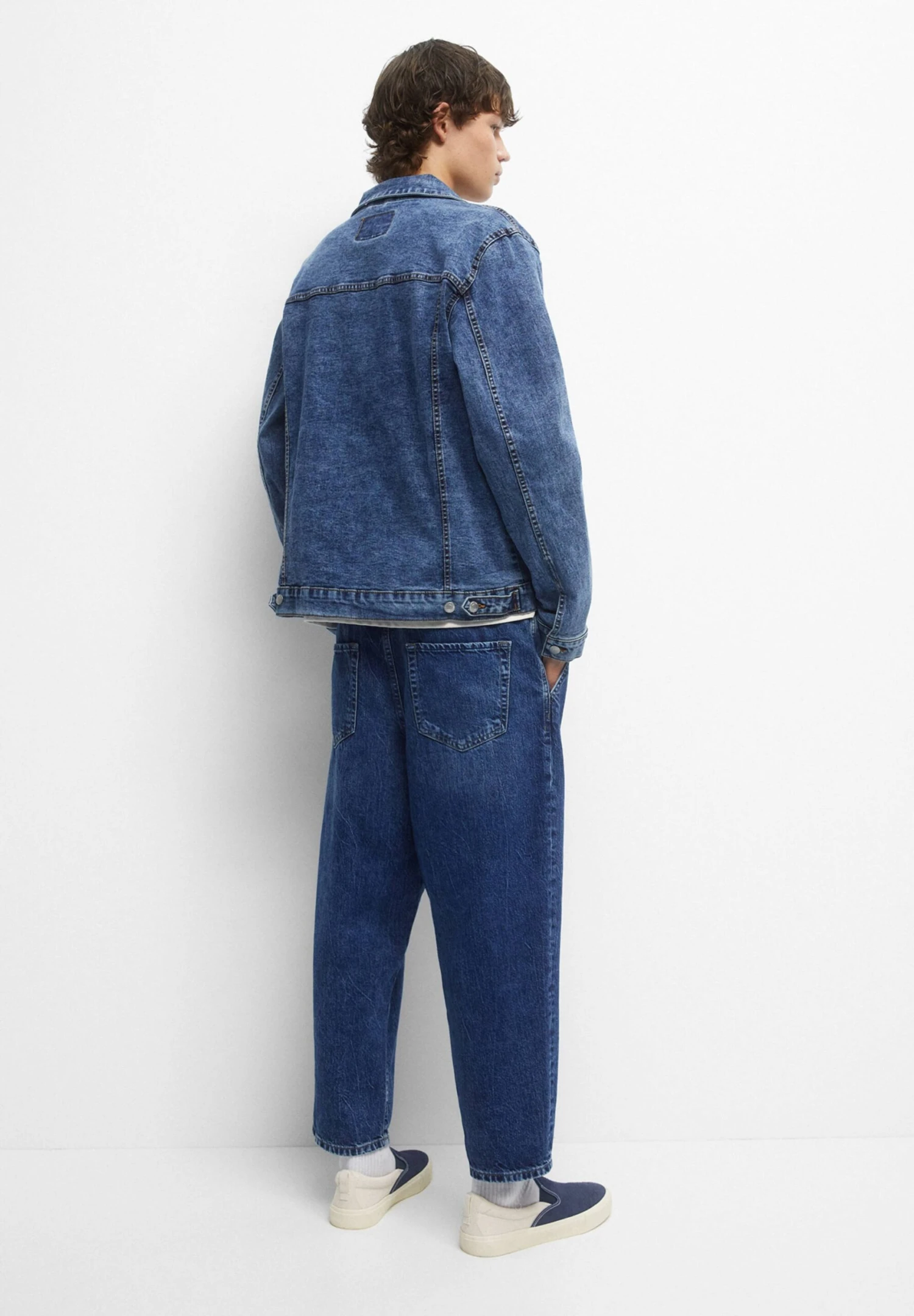 PULL & BEAR Basic Comfort-Fit - Giacca Di Jeans - Blue 3 PULL & BEAR Basic Comfort-Fit - Giacca Di Jeans - Blue - immagine 3