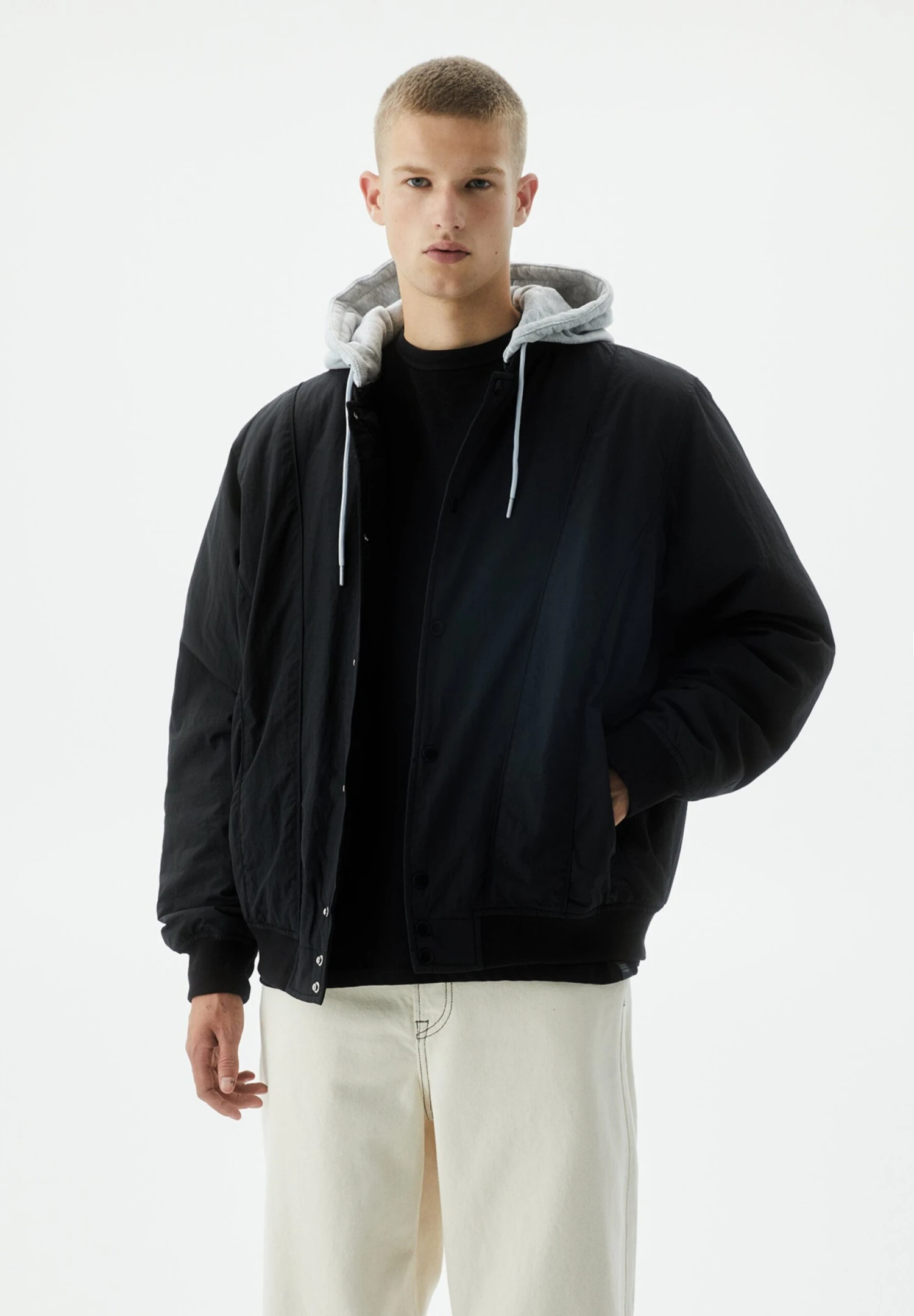 PULL & BEAR DetachableGiacca Da Mezza StagioneBlack Uomo Giacche PUC22T0T9-Q11 3 PULL & BEAR DetachableGiacca Da Mezza StagioneBlack Uomo Giacche PUC22T0T9-Q11 - immagine 3