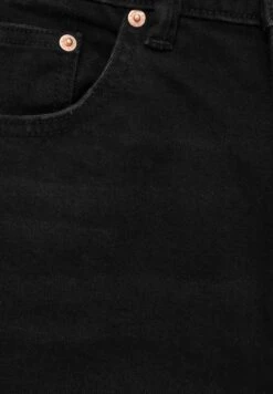 PULL & BEAR BermudaShorts Di JeansBlack Denim Uomo Jeans PUC22F0BN-Q11 14 PULL & BEAR BermudaShorts Di JeansBlack Denim Uomo Jeans PUC22F0BN-Q11 -Pull & Bear b8a4a2ff5cc64f11b2eb9501e5038364