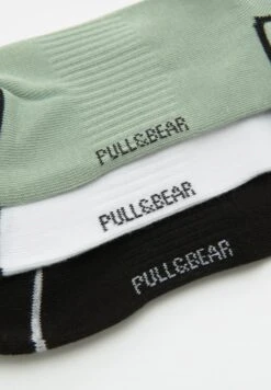 PULL & BEAR Pack Of 3 Pairs Of Long CalzeBlack Uomo Intimo PUC82F07R-Q11 -Pull & Bear b976a7a5dcd94c44af883ec0419ce226
