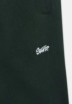 PULL & BEAR Standard Fit - Joggers - Pantaloni Sportivi - Dark Green -Pull & Bear baab4a7d788f4abb84b55abf744afeb1