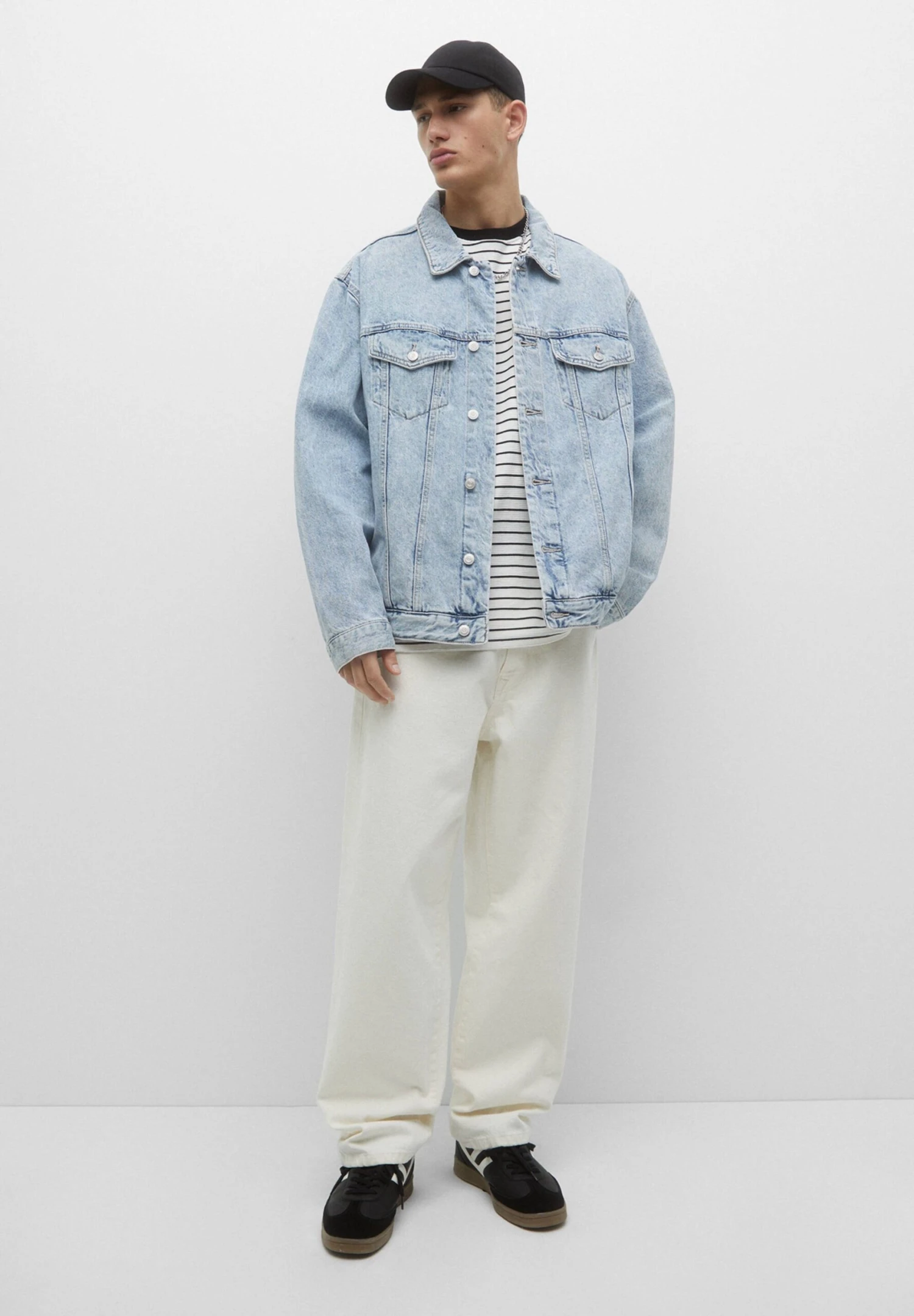 PULL & BEAR With PocketsGiacca Di JeansBlue Denim Uomo Giacche PUC22T0RN-K12 11 PULL & BEAR With PocketsGiacca Di JeansBlue Denim Uomo Giacche PUC22T0RN-K12 - immagine 11