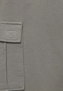 PULL & BEAR Joggers - Pantaloni Cargo - Khaki 15 PULL & BEAR Joggers - Pantaloni Cargo - Khaki -Pull & Bear c04770d9706b43de9ee1597b4d2720f0