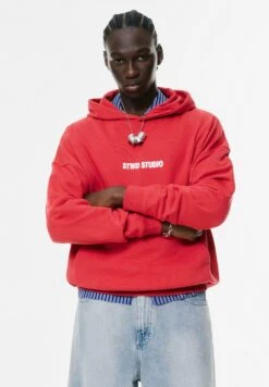 PULL & BEAR STWD STUDIO - Felpa Con Cappuccio - Red -Pull & Bear c0f29569b0194708ba66d237eb933925