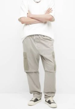 PULL & BEAR JoggerPantaloni SportiviGrey Uomo Pantaloni PUC22E0ER-C11