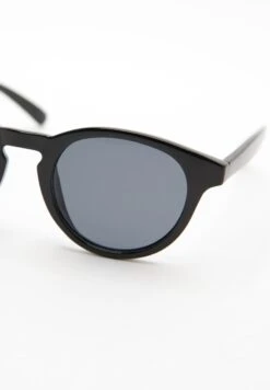 PULL & BEAR RoundOcchiali Da SoleBlack Uomo Occhiali Da Sole PUC52K01A-Q11 -Pull & Bear c309519dc85841398760a6d794055c87