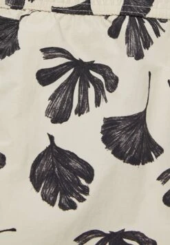 PULL & BEAR Leaf PrintShorts Da MareSand Uomo Moda Mare PUC82H036-B11 -Pull & Bear c3923e001bf247a8b5420ceee96d9def