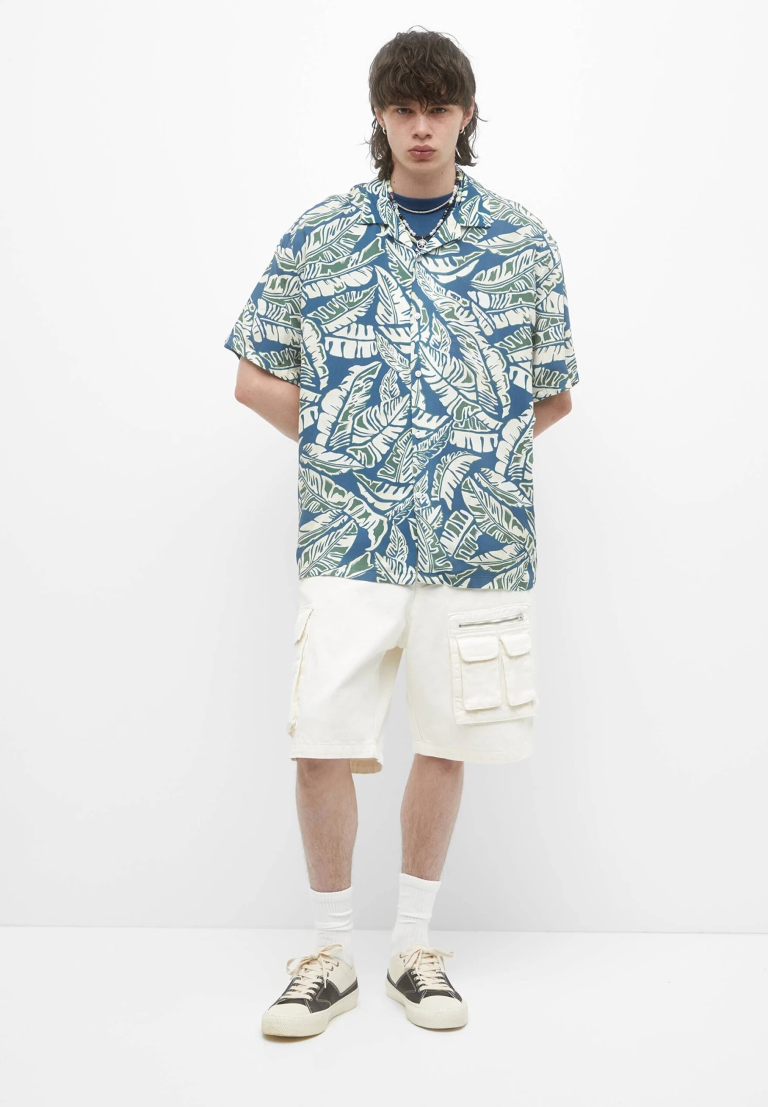 PULL & BEAR Short Sleeve Stwd Palm Tree CamiciaBlue Uomo Camicie PUC22D0JE-K11 2 PULL & BEAR Short Sleeve Stwd Palm Tree CamiciaBlue Uomo Camicie PUC22D0JE-K11 - immagine 2