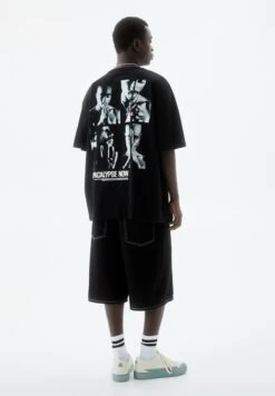 PULL & BEAR Tupac - T-Shirt Con Stampa - Black -Pull & Bear ca03cc96db8d4688ae3cfd94f5bae909