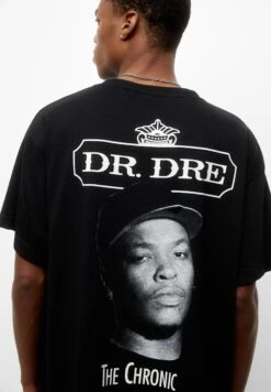 PULL & BEAR Dr Dre- T-Shirt Con Stampa - Black -Pull & Bear cb18746d937b4a898493f4079481c1fc