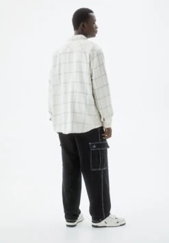 PULL & BEAR Long Sleeve Checked CamiciaWhite Uomo Camicie PUC22D0KG-A11 -Pull & Bear cbc20e99c67541a2b98f2c9ed749c196