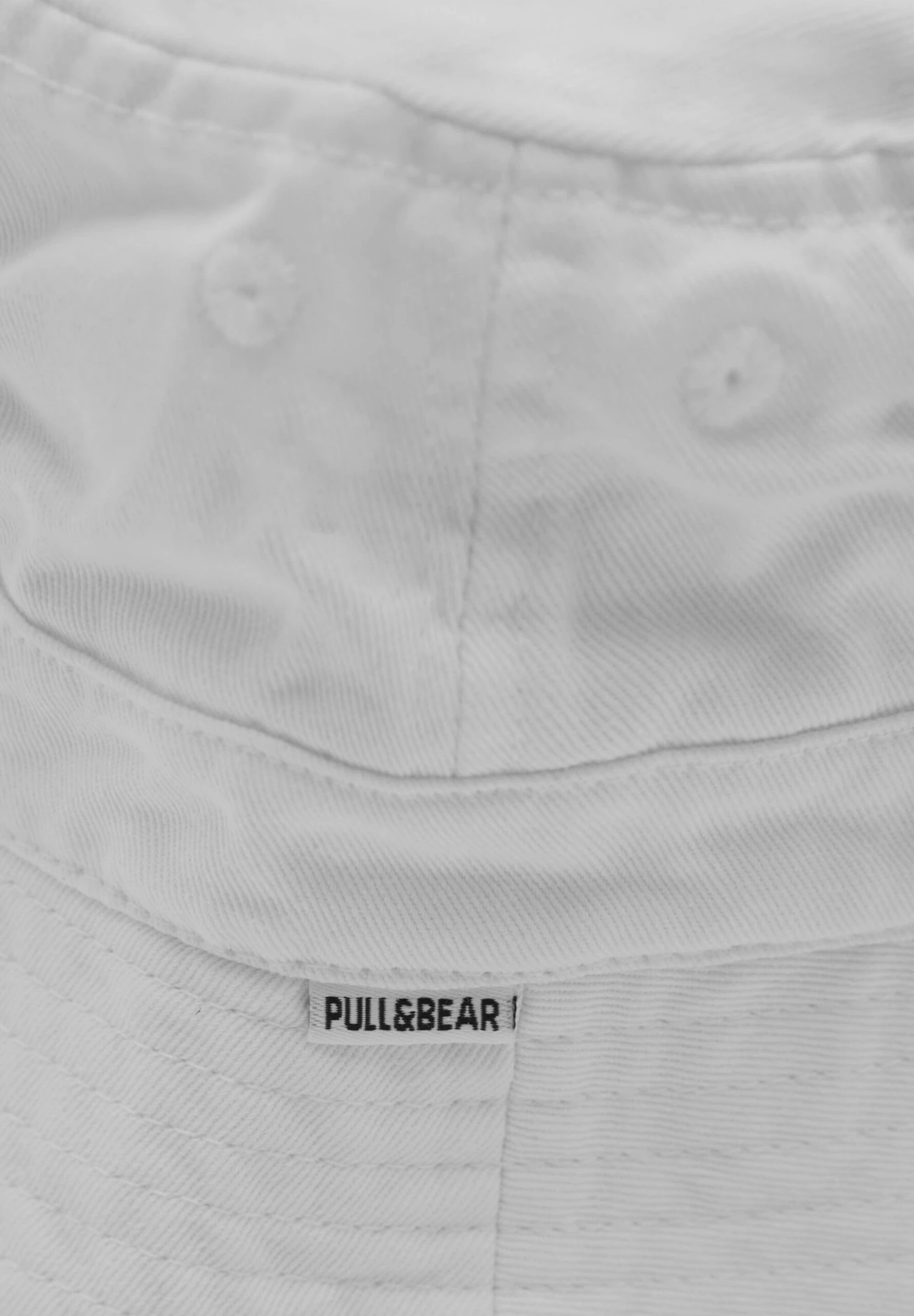 PULL & BEAR Basic CappelloWhite Uomo Cappellie Berretti PUC52Q014-A11 4 PULL & BEAR Basic CappelloWhite Uomo Cappellie Berretti PUC52Q014-A11 - immagine 4