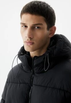 PULL & BEAR Basic Cappotto InvernaleMottled Black Uomo Cappotti PUC22T0PC-Q11 -Pull & Bear cd91797b4b7f465195dacc38bc3c3659