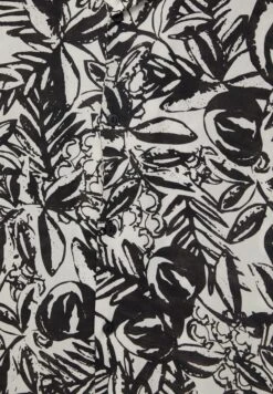 PULL & BEAR Floral Print Short Sleeve - Camicia - Black -Pull & Bear ce856701874641f19331e424deb5830b