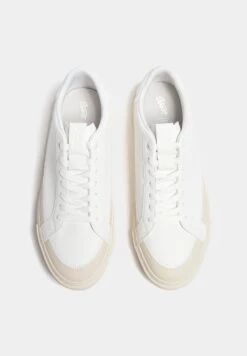PULL & BEAR Basic ContrastSneakers BasseBeige Uomo Sneaker PUC12O0FC-B11 6 PULL & BEAR Basic ContrastSneakers BasseBeige Uomo Sneaker PUC12O0FC-B11 -Pull & Bear cee537a519c34a53b4247de332917ca7