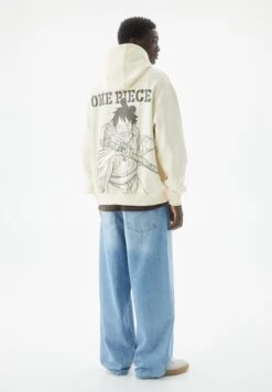 PULL & BEAR Felpa Con CappuccioWhite Uomo Maglieria E Felpe PUC22S0QU-A11 -Pull & Bear cfe5f4b8ce4041faa76ec2f281d478a8