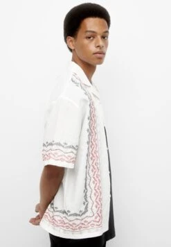 PULL & BEAR With Ombré Embroidery CamiciaWhite Uomo Camicie PUC22D0K2-A11 -Pull & Bear d1967f07d44941d0be9c7aa21a8137df