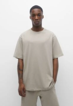 PULL & BEAR SetShortsCamel Uomo Bermuda PUC22F0BS-B11 -Pull & Bear d5d7526b549246829a239a85ae1857de