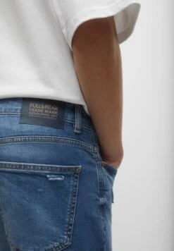 PULL & BEAR Shorts Di JeansBlue Denim Uomo Jeans PUC22F0BJ-K11 -Pull & Bear d6db4cee89444740a5770f0bbbfd205e