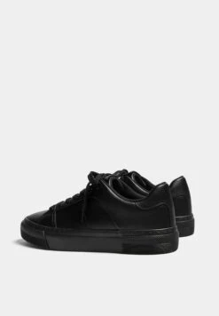 PULL & BEAR With DetailingBasicSneakers BasseBlack Uomo Sneaker PUC12O0F8-Q11 -Pull & Bear d8311e8769534be5885ecc675879bceb