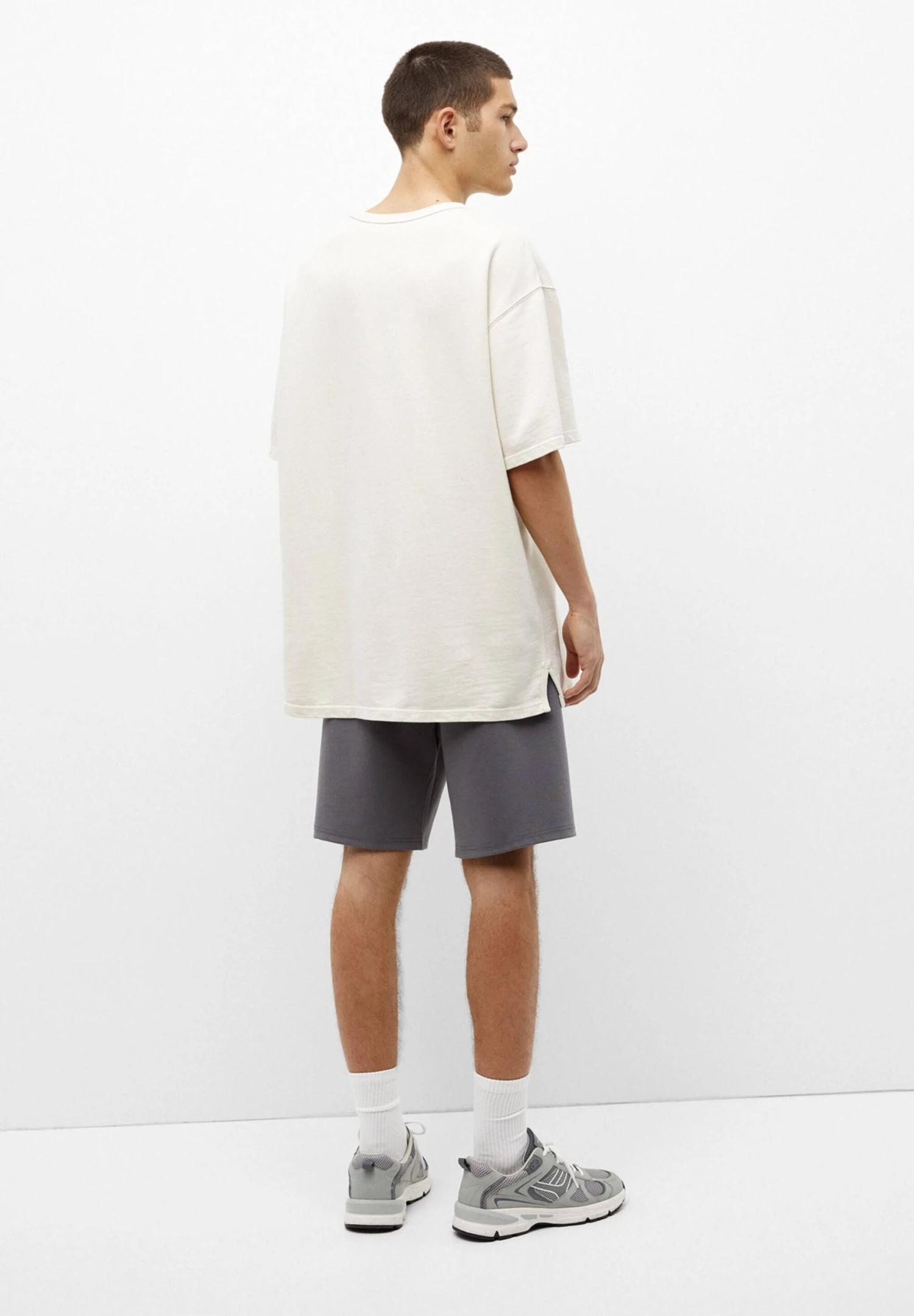 PULL & BEAR With Zips - Shorts - Brown 3 PULL & BEAR With Zips - Shorts - Brown - immagine 3