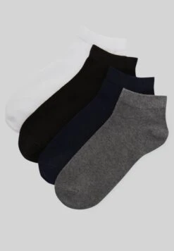PULL & BEAR Pack Of 4 Pairs Of AnkleCalzeBlack Uomo Intimo PUC82F06U-Q11 -Pull & Bear da63f2466c2c4f0eae74d863deba73bc