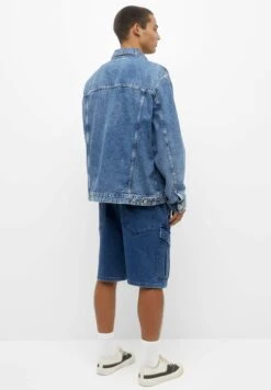 PULL & BEAR Cargo Bermuda - Shorts Di Jeans - Blue Denim -Pull & Bear da68d70aa1d84dd7819001c84b5d80d5