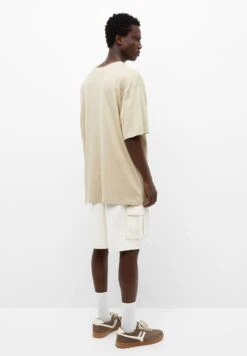 PULL & BEAR Basic Short SleevedT-Shirt BasicSand Uomo T-shirt E Polo PUC22O1MR-B11 -Pull & Bear dab586cc9d3f4ad3b02a3b01048625eb