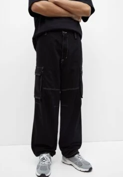 PULL & BEAR With Contrast Stitching- Pantaloni Cargo - Mottled Black