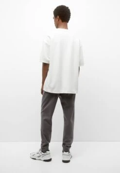 PULL & BEAR Stwd Joggers With ZipsPantaloni SportiviBrown Uomo Pantaloni PUC22E0ES-O11 -Pull & Bear de0eab1e8c174068b30d5df1e7e6edd2