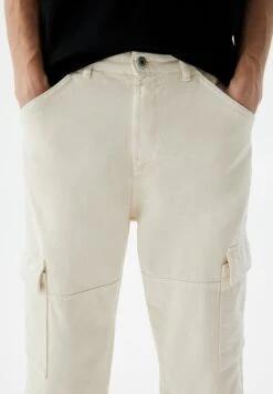 PULL & BEAR Wide-LegPantaloni CargoBeige Uomo Pantaloni PUC22E0EO-B11 -Pull & Bear df042107af954865a907dbb139168305