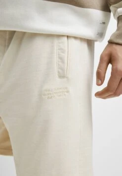 PULL & BEAR BasicShortsMottled Beige Uomo Bermuda PUC22F0BE-B11 -Pull & Bear e4ecc914126a43d38ac6577ab11a2853