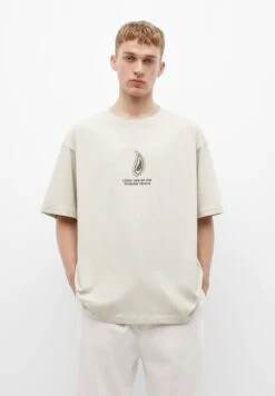 PULL & BEAR Short Sleeve With EmbroideryT-Shirt Con StampaBeige Uomo T-shirt E Polo PUC22O1LN-B11 -Pull & Bear e4f5d826b3a04bb8b8f4c07e22e49ff9