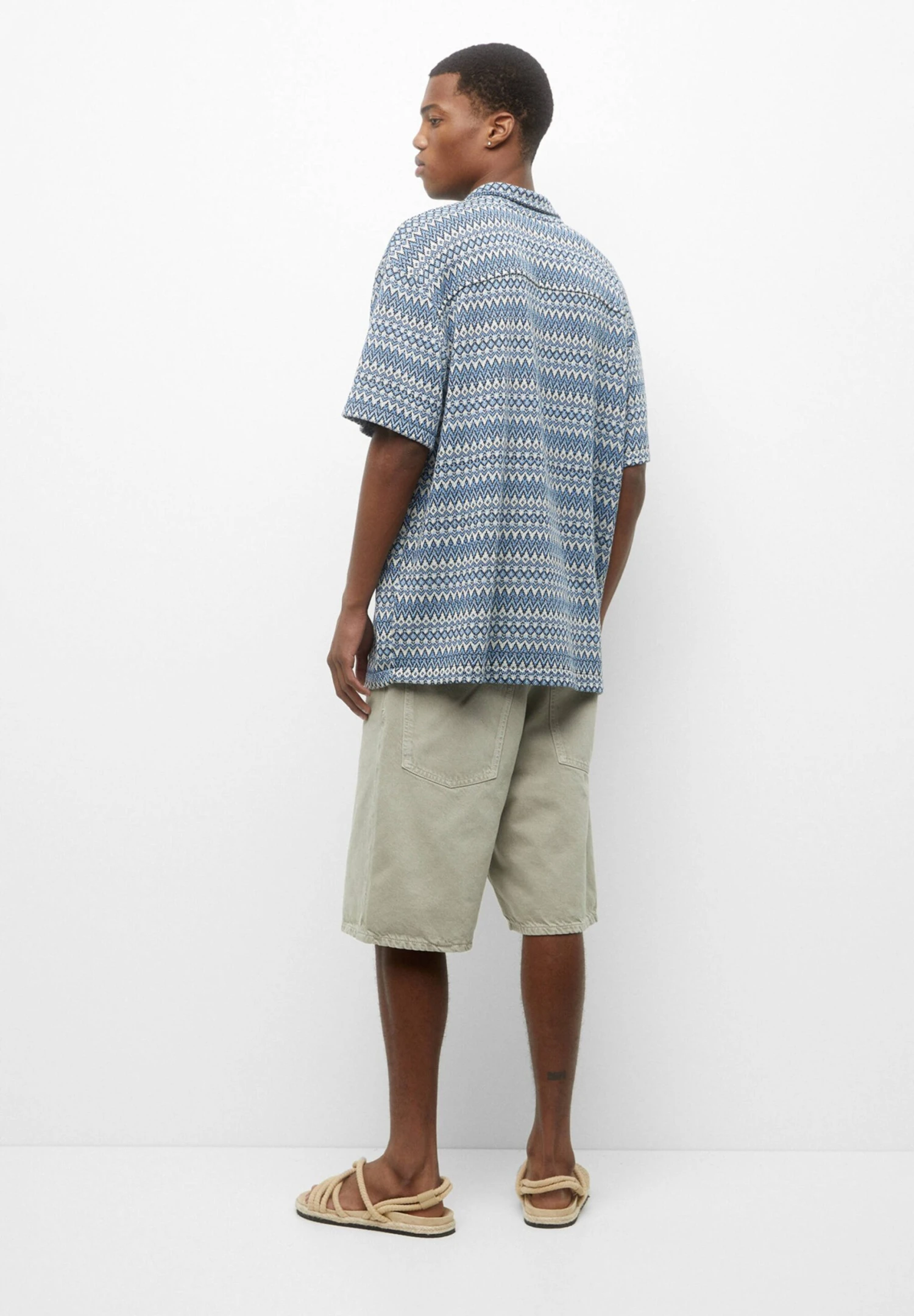 PULL & BEAR Stwd Print Short Sleeve - Camicia - Blue 3 PULL & BEAR Stwd Print Short Sleeve - Camicia - Blue - immagine 3