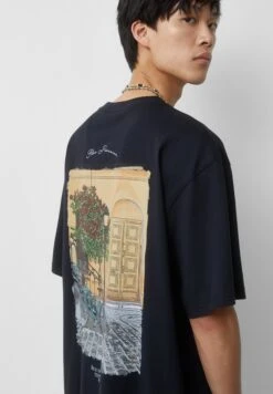 PULL & BEAR Short Sleeve City T-Shirt Con StampaBlack Uomo T-shirt E Polo PUC22O1PC-Q11 -Pull & Bear e73295830a2f41fbb35fc218681f0242