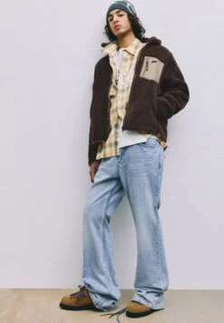 PULL & BEAR Giacca In Pile - Brown -Pull & Bear e90dfd3aead34fed9ec5b74523901dc2