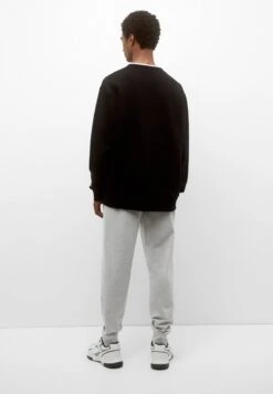 PULL & BEAR Stwd Joggers With ZipsPantaloni SportiviLight Grey Uomo Pantaloni Sportivi E Joggers PUC22E0ES-C11 -Pull & Bear e96528857e9c42748cf9153afbcbc816